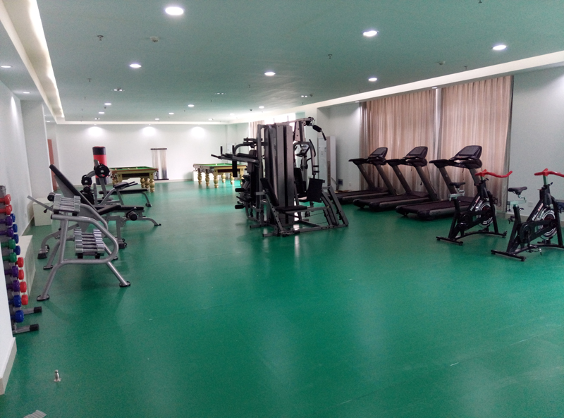 单位健身房器材